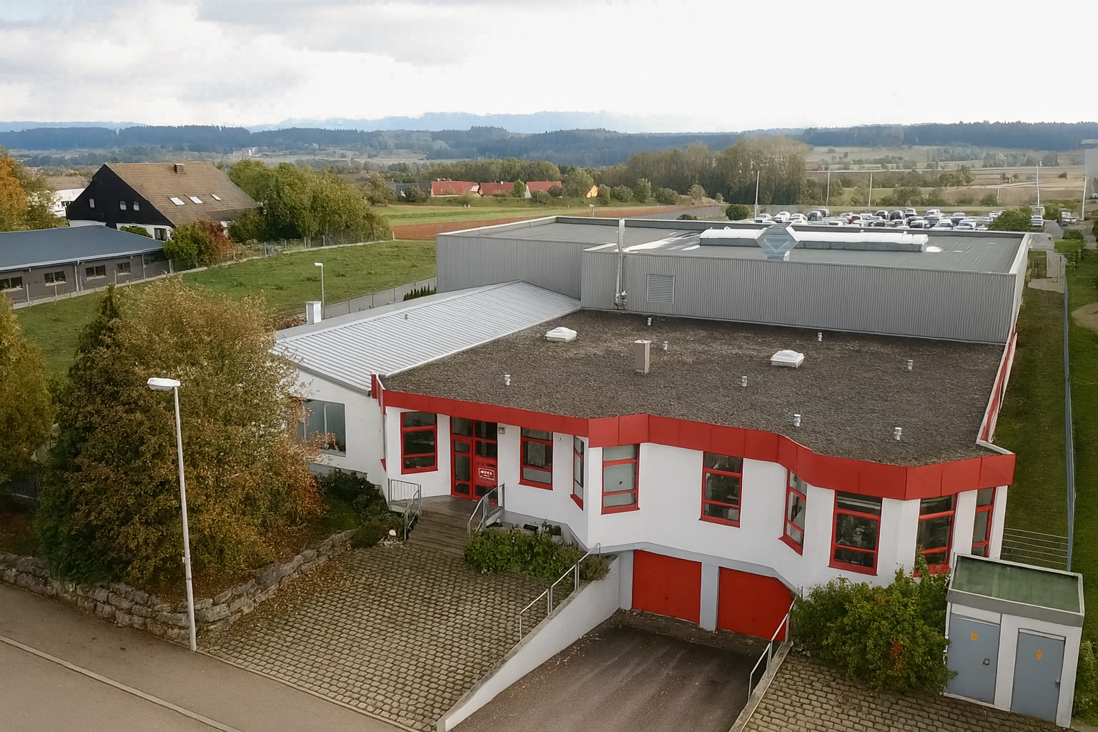 Luftbild des Mess GmbH Firmengeländes in Rosenfeld